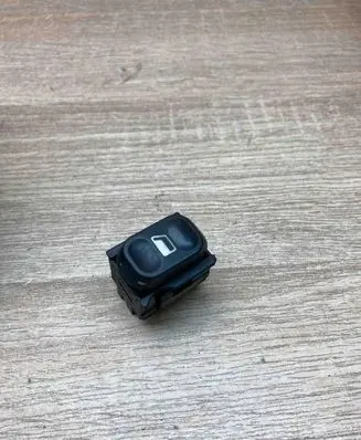 Peugeot Expert Electric window control switch 3438R6619
