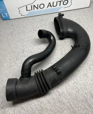 BMW 5 E39 Air intake duct part 7786777