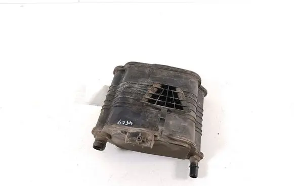Active carbon filter fuel vapour canister