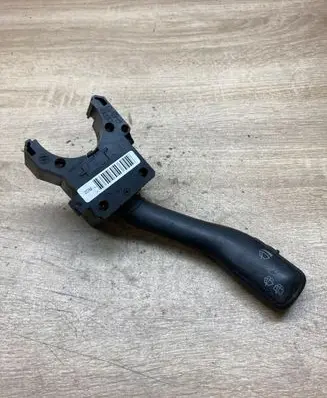 Skoda Fabia Mk1 (6Y) Wiper control stalk 4B0953503F