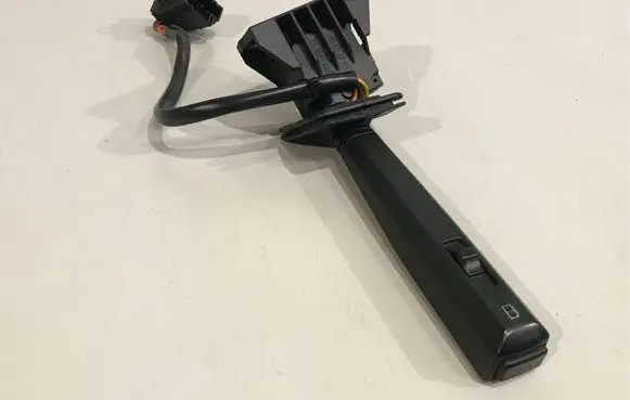 Volvo 850 Wiper control stalk 9128367 01837140