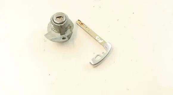 BMW 6 F12 F13 Ignition key/card 