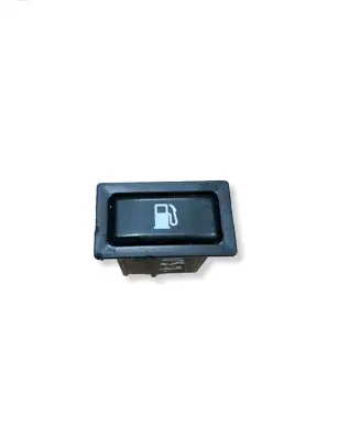 Toyota Avensis T250 Fuel tank opening switch 156795 08W23E MS232300175