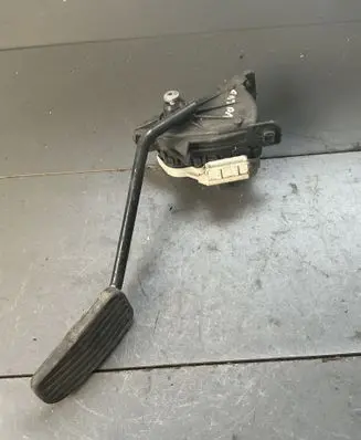 Volvo XC90 Accelerator throttle pedal 6PV00853728 30748753