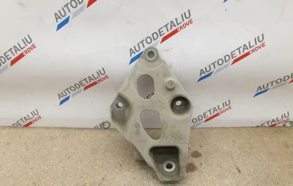 BMW 1 F20 F21 Engine mounting bracket 6859415 22116859415