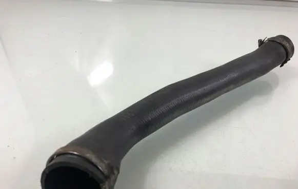 Volvo V50 Intercooler hose/pipe 6M516C646BA
