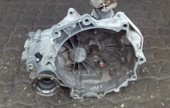 Volkswagen Polo IV 9N3 Manual 5 speed gearbox GSB BME