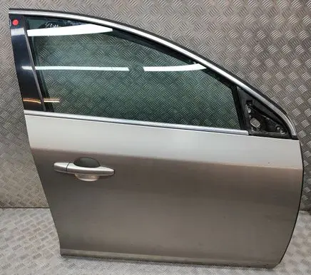 Volvo V60 Front door 32228971