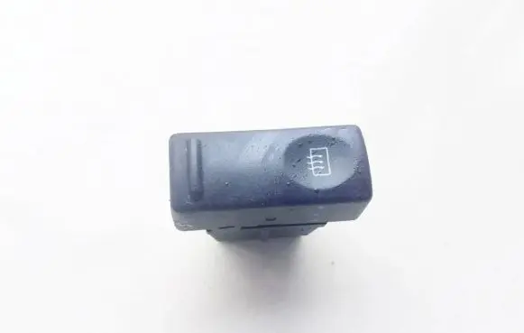 Renault 19 Windscreen/window heater switch