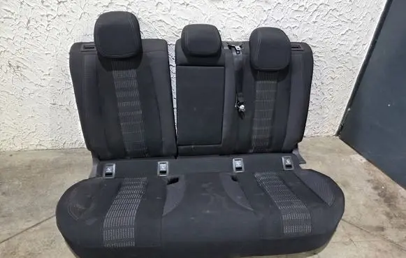 Peugeot 308 Rear seat