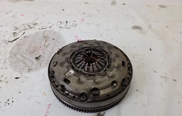 Saab 9-3 Ver2 Dual mass flywheel 55210656