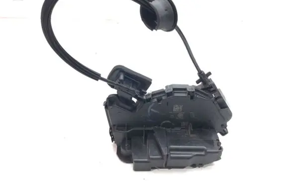 Seat Arona Rear door lock 5TA839016L