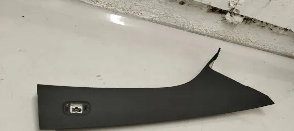 (A) pillar trim