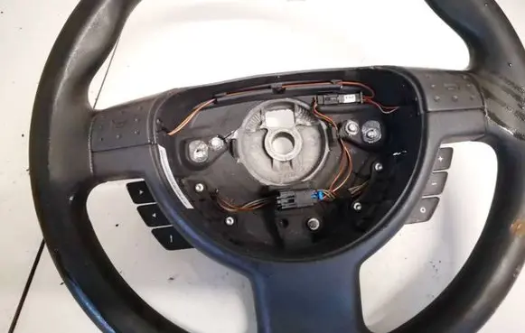 Opel Meriva A Steering wheel buttons/switches 