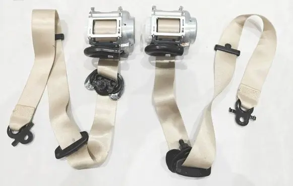 BMW 5 G30 G31 G38 Front seatbelt S1743007104