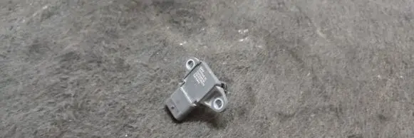 BMW 5 F10 F11 Air pressure sensor 7599042