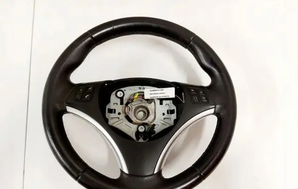 BMW X1 E84 Steering wheel