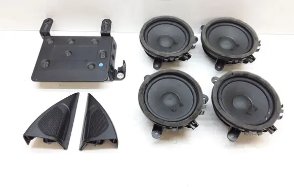 Volvo S60 Audio system kit P31350322 30781068