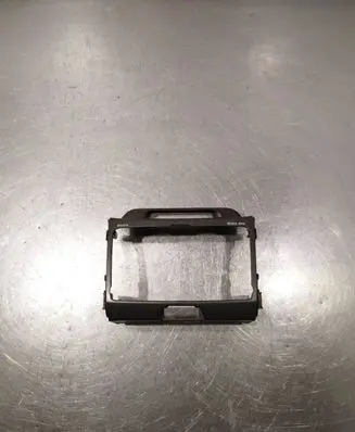 KIA Sportage Radio/GPS head unit trim U097833810