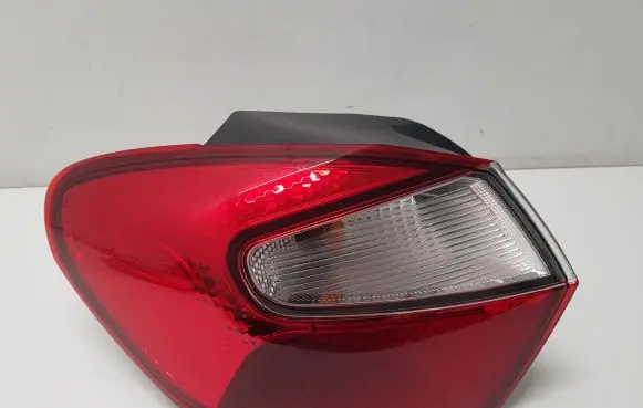 Hyundai i10 Rear/tail lights 92401K7000