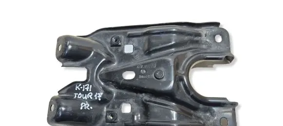 Volkswagen Touran III Top upper radiator support slam panel 5TA805567