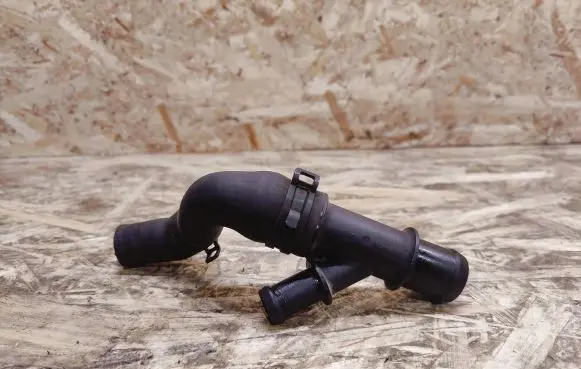 Porsche Panamera (970) Engine coolant pipe/hose 94810646100