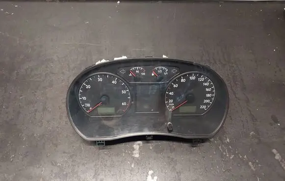 Volkswagen Polo Speedometer (instrument cluster) 6Q0920800