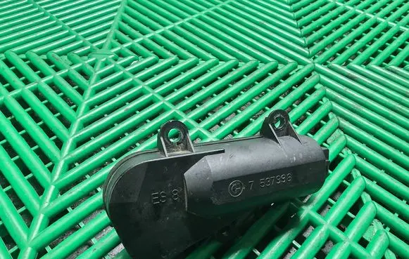 BMW 7 E65 E66 Intake manifold valve actuator/motor 7537998