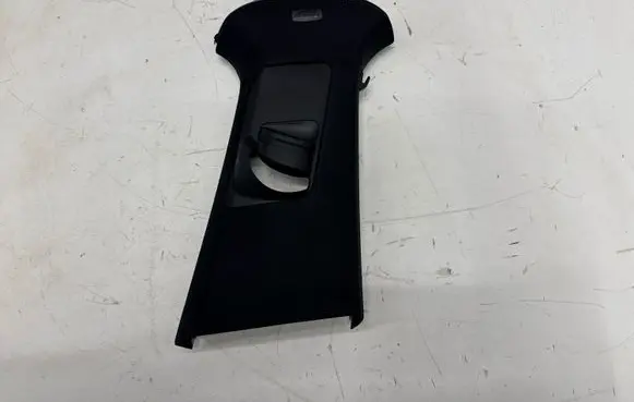 Porsche Cayenne (9Y0 9Y3) (B) pillar trim (top) 9Y3867244 P30014599 2308342478