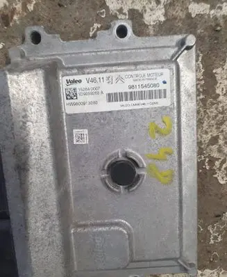 Peugeot 208 Engine control unit/module ECU 9811545080 152640007