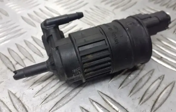 Renault Scenic I Windscreen/windshield washer pump 7700430702