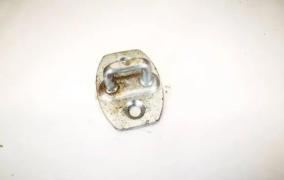 Toyota Corolla Verso AR10 Front door lock loop/hook striker 