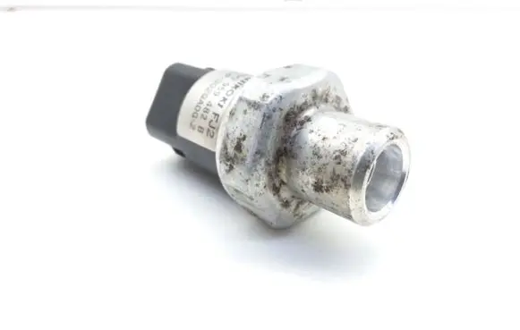 Air conditioning (A/C) pressure sensor
