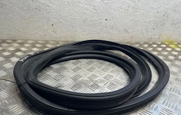 KIA EV6 Trunk rubber seal (body) 