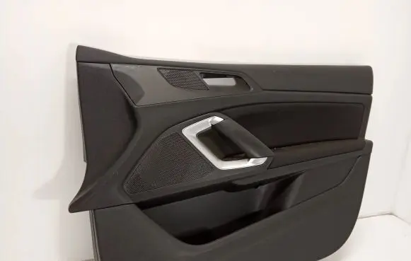 Peugeot 308 Front door card panel trim 96776522ZD 13260105 13765804