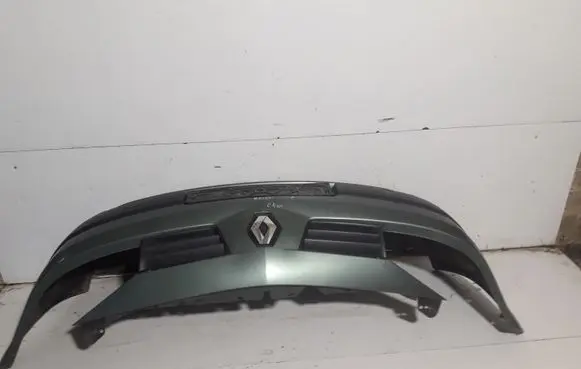 Renault Megane II Front bumper