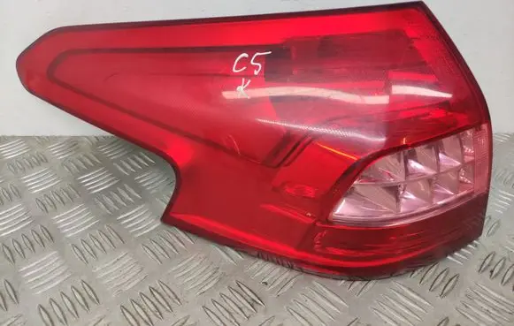 Citroen C5 Rear/tail lights 9681074180