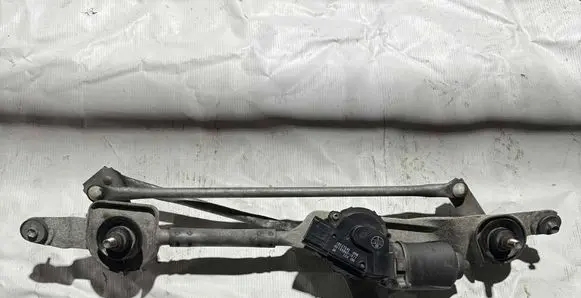Opel Insignia A Front wiper linkage 13227392