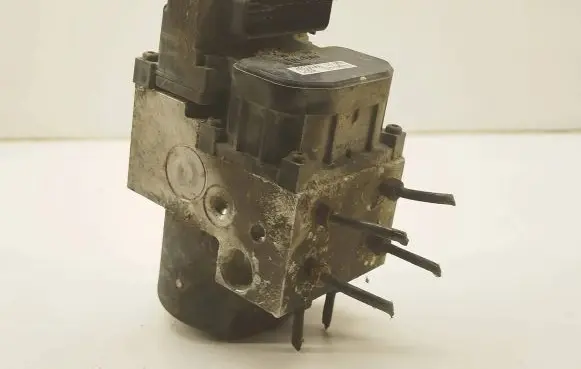 Subaru Forester SF ABS Pump