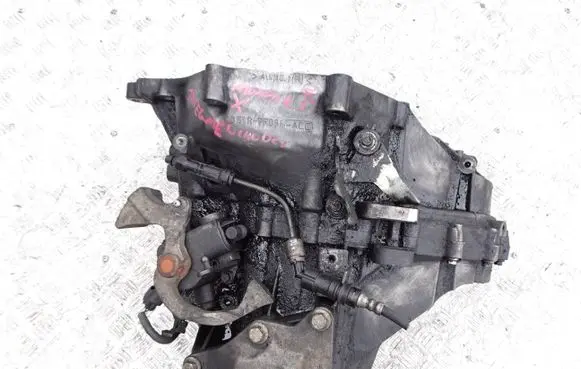 Manual 6 speed gearbox