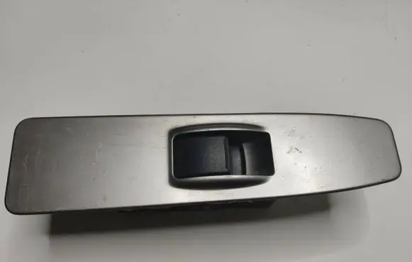 Mitsubishi Pajero Electric window control switch 8608A143 288D6 8619A090