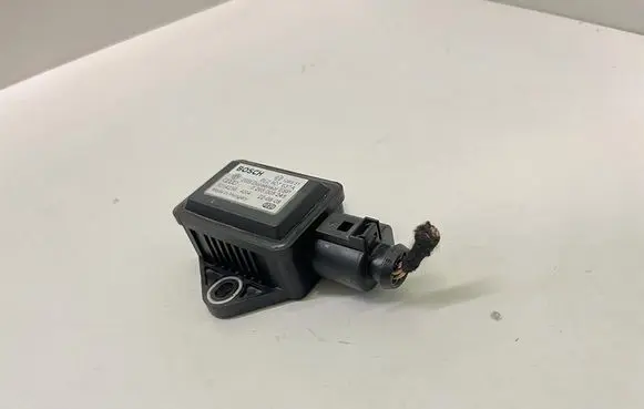 Audi A8 S8 D3 4E ESP acceleration yaw rate sensor 8E0907637A 0265005245