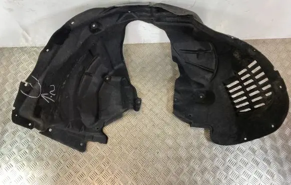 Jeep Grand Cherokee WL Front wheel arch liner splash guards
