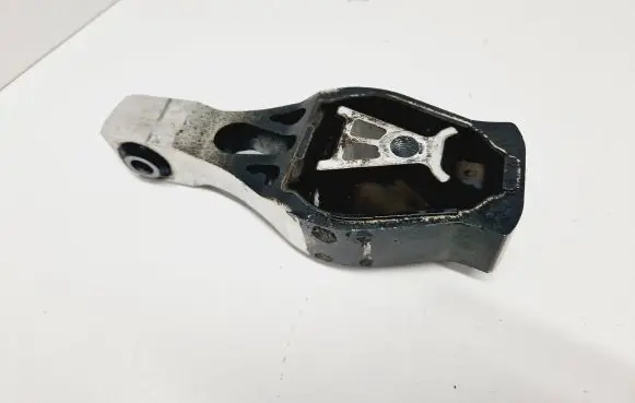 Peugeot 308 Engine mount bracket 9805734780 1401603159