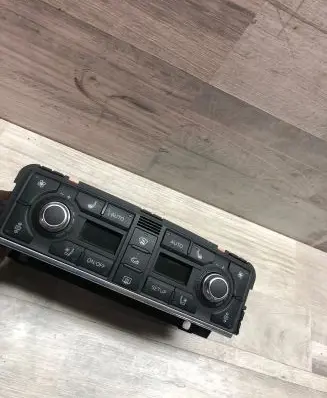 Audi A4 S4 B8 8K Climate control unit 4E0820043H 5HB00848017 4E0910043B