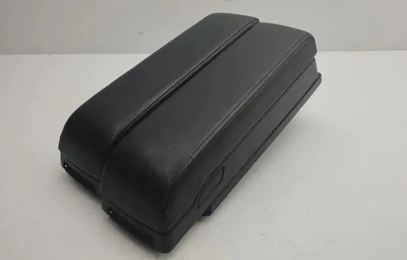 Infiniti FX Armrest