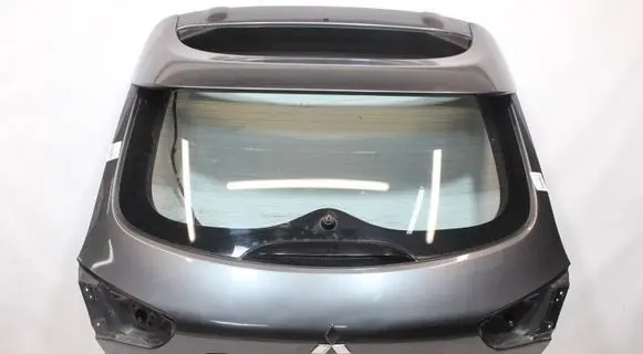Mitsubishi Lancer X Truck tailgate 