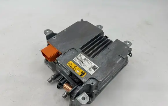 Mercedes-Benz EQC Voltage converter inverter A0009009935