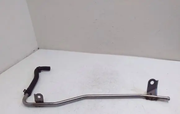 Toyota Prius (XW50) Engine coolant pipe/hose