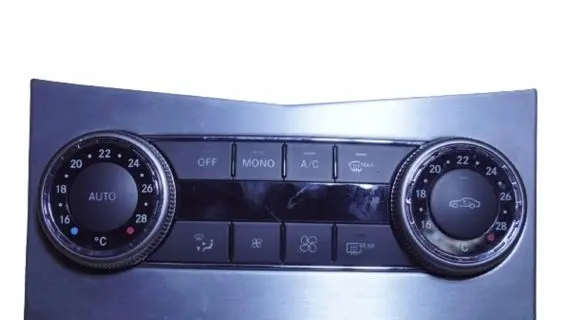 Mercedes-Benz C W204 Climate control unit 2049002103